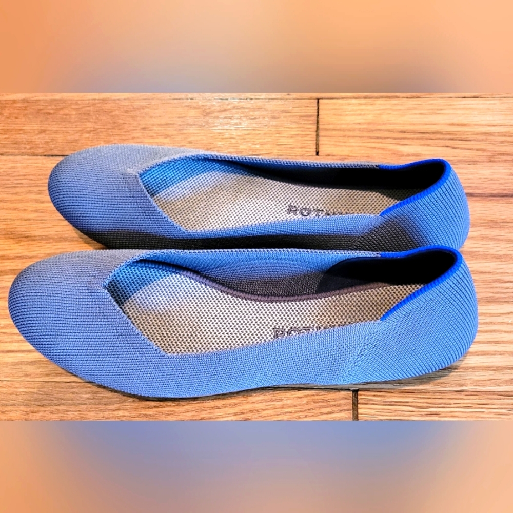 Rothy's - The Flat - in Pebble Grey. Size 8. Only worn twice.